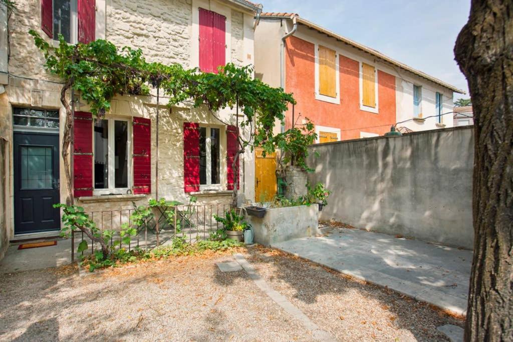 Mini Maison Studio Ancienne Renovee +Parking 亞維農 外观 照片